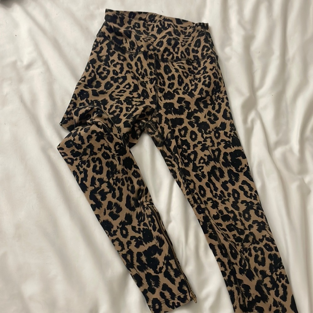 LNA leopard Leggins